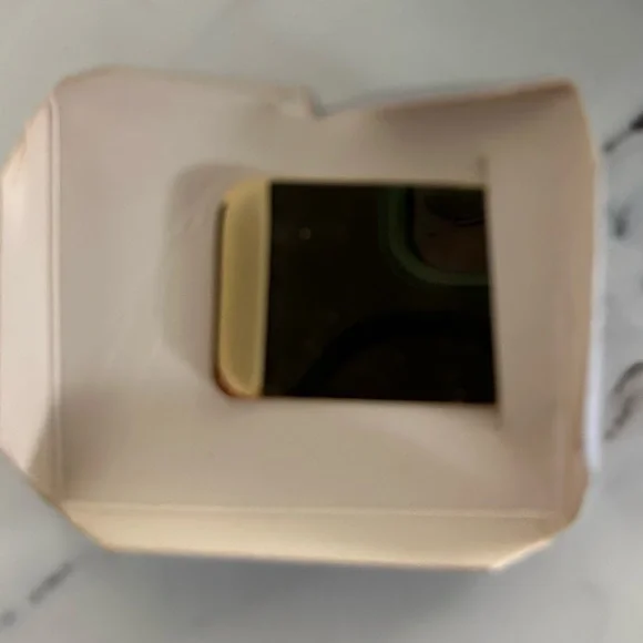 Gold colored Money Clip with Duck Design - Picture 3 of 3